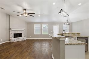 1006 Lake Dallas Drive - Photo 19