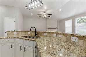 1006 Lake Dallas Drive - Photo 36