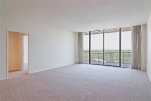 6335 W Northwest Highway - Photo 4