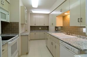 6335 W Northwest Highway - Photo 8