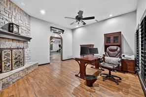 1017 County Road 3555 - Photo 13