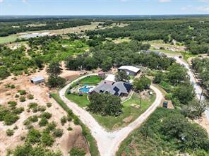 1017 County Road 3555 - Photo 39