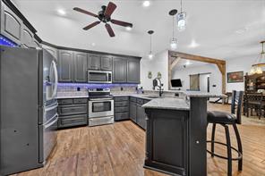 1017 County Road 3555 - Photo 5