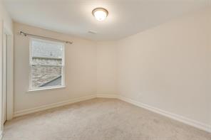 714 Creekwater Lane - Photo 19