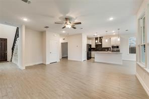 714 Creekwater Lane - Photo 8