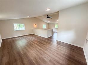 123 E Merry Way - Photo 9
