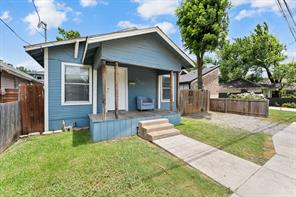 1612 Harris Court - Photo 1