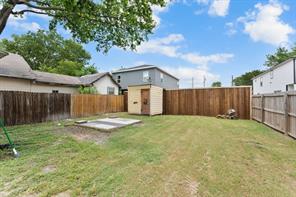 1612 Harris Court - Photo 13