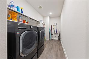 1090 Rosecrush Drive - Photo 19