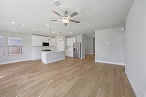 3410 Richmond Drive - Photo 11