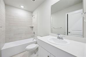 3410 Richmond Drive - Photo 17