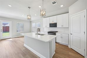 3410 Richmond Drive - Photo 3
