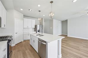 3410 Richmond Drive - Photo 6