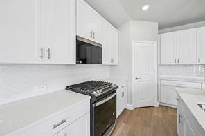 3410 Richmond Drive - Photo 7