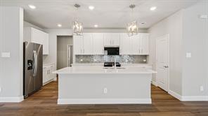 3404 Richmond Drive - Photo 1