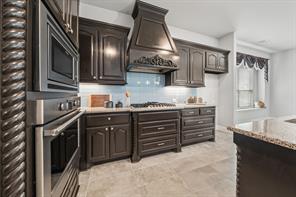12995 Llano Avenue - Photo 15