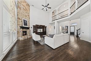12995 Llano Avenue - Photo 9