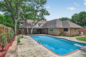 2304 Wakeforest Court - Photo 1