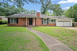 2717 Crestview Street - Photo 1