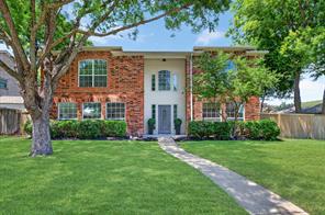 825 Foxwood Lane - Photo 1