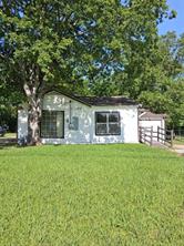 2917 Cypress Avenue - Photo 1