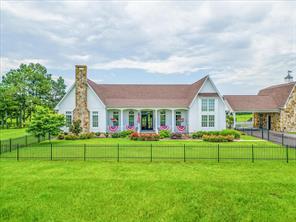 548 County Road 2301 - Photo 1