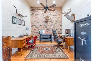 548 County Road 2301 - Photo 18