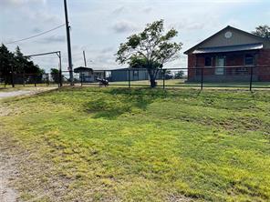 12165 Fm 103 - Photo 6
