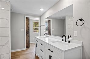 700 W Broadway Street - Photo 21