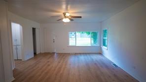 401 W Carolina Street - Photo 16