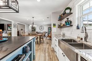 304 W Links Drive - Photo 12