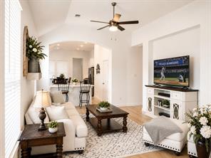 1221 Newport Street - Photo 5