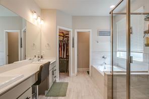 8225 Manx Point - Photo 25