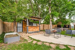 1015 N College Street - Photo 22