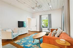 1015 N College Street - Photo 8
