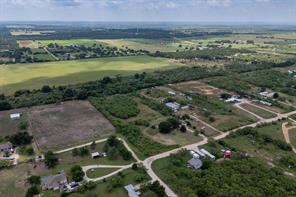 1253 Private Road 2431 - Photo 14