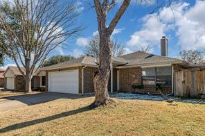 200 Caprock Drive - Photo 2