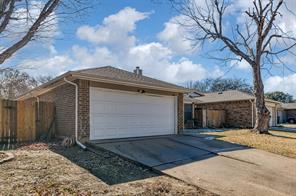 200 Caprock Drive - Photo 3