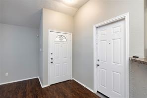 200 Caprock Drive - Photo 4