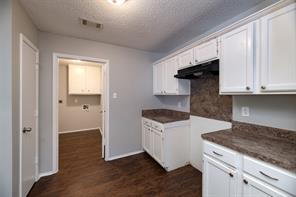 200 Caprock Drive - Photo 9