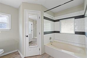 111 W Shelton Street - Photo 11