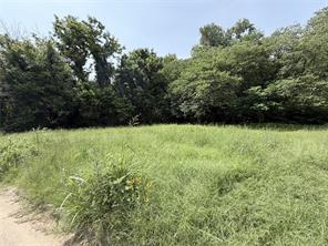 1326 W Crawford Street - Photo 1