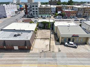 221-223 N Locust Street - Photo 33