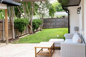 1011 Pacific Drive - Photo 22