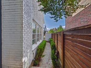 3436 Asbury Street - Photo 31