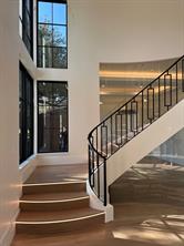 3508 Sussex Drive - Photo 2