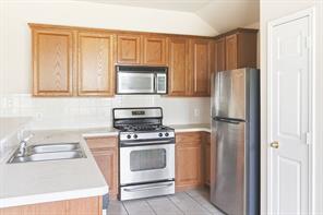8428 Sonnet Drive - Photo 10