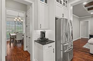 104 Lagrange Court - Photo 17