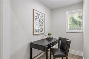 7635 Tanglecrest Drive - Photo 19