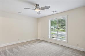 7635 Tanglecrest Drive - Photo 24